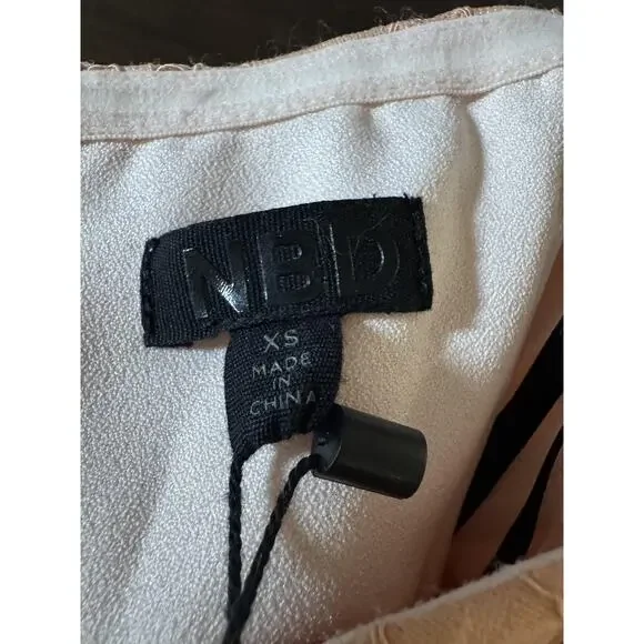 NBD Dainty Lace Dress Womens XS Pink Floral Strapless Ruffle Gown Maxi Romantic - Picture 7 of 14